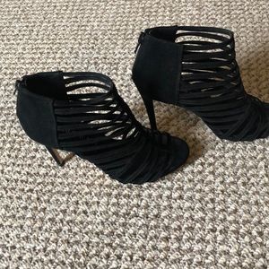 Steve Madden black sexy heels- size 6